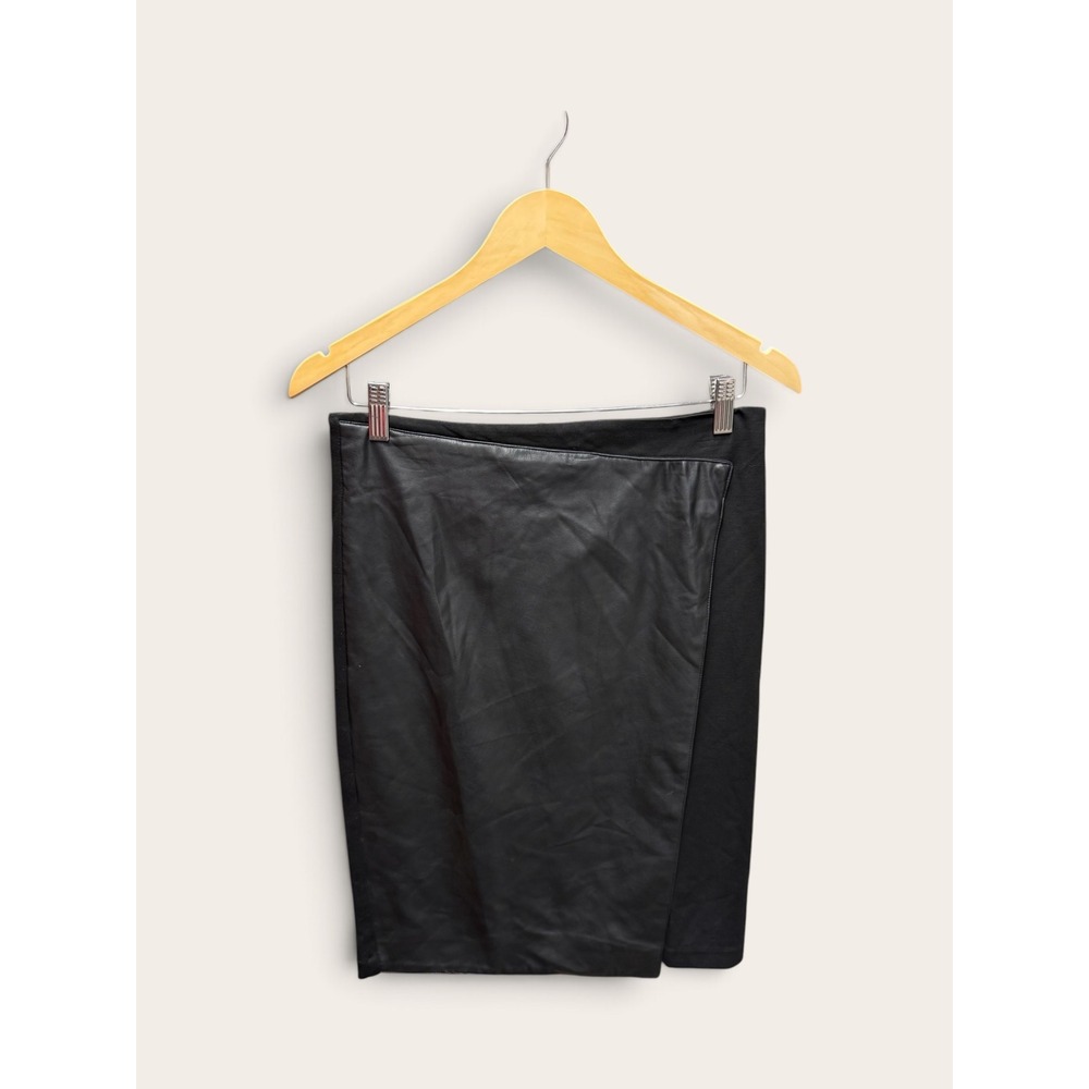 555 Los Angeles Black Faux Leather Front Faux Wrap Midi Skirt Small MT3080
